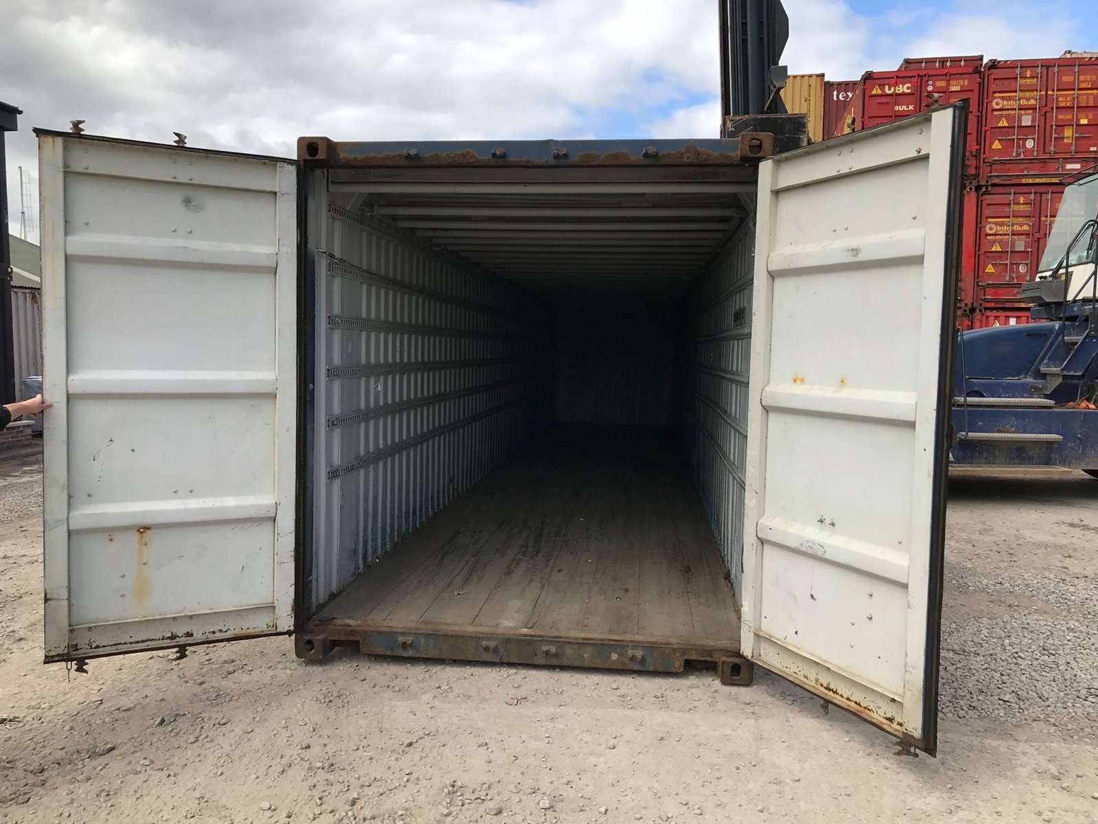 45ft Shipping Containers – Heavy-Duty, Affordable - Image 4