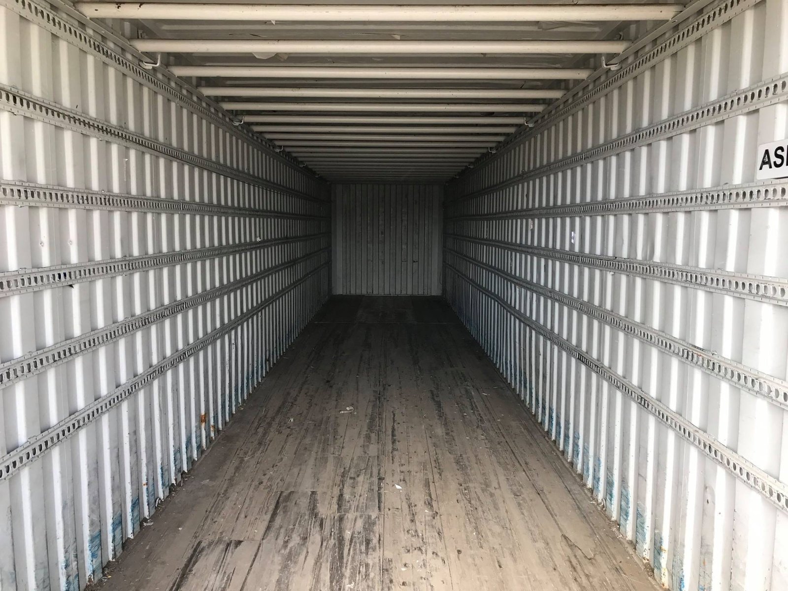 45ft Shipping Containers – Heavy-Duty, Affordable - Image 5