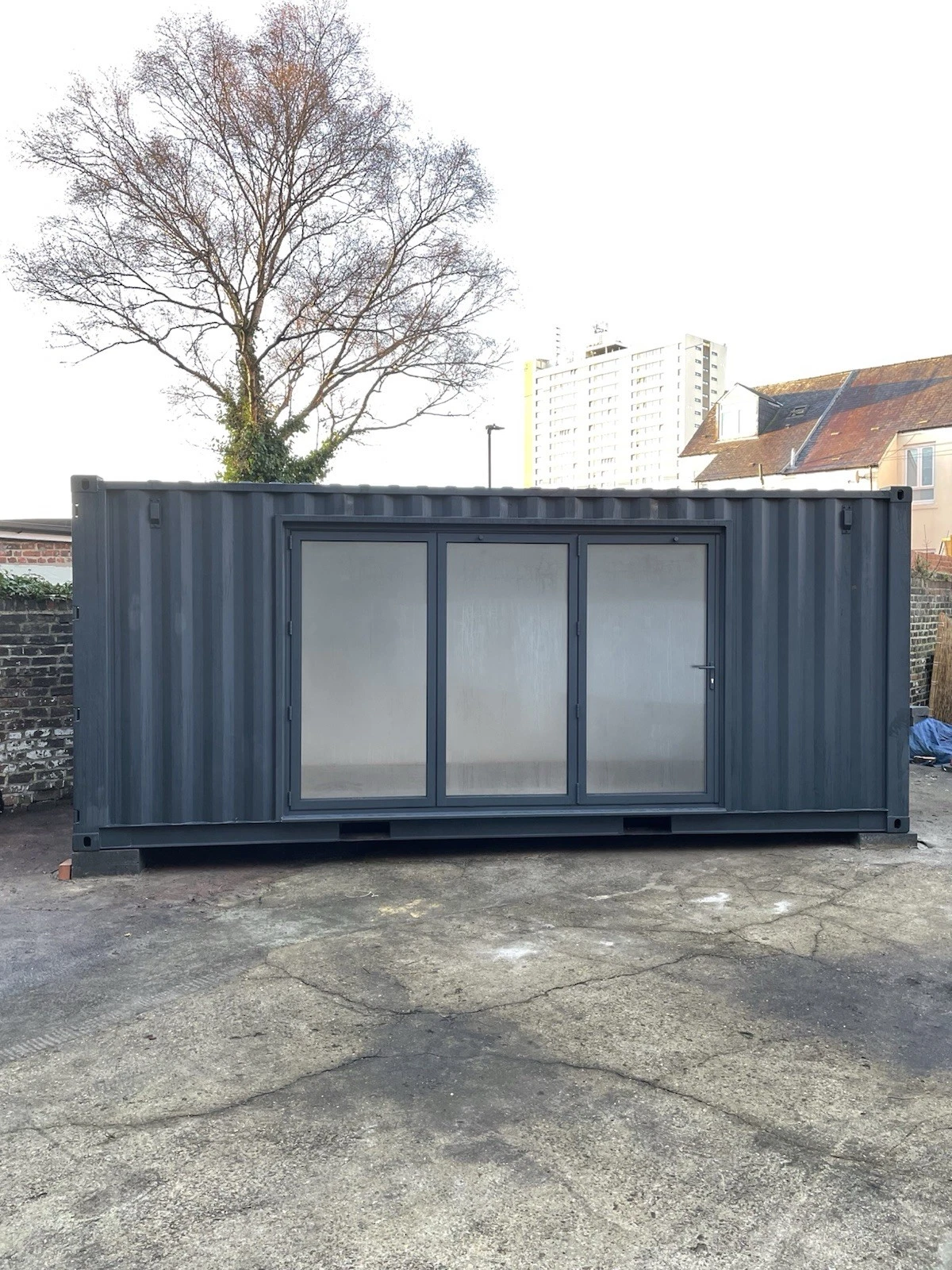 Converted Shipping Container Office Gym 20ft - Image 5
