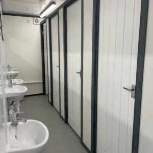 20ft x 8ft Shipping Container Toilet Block – Reading