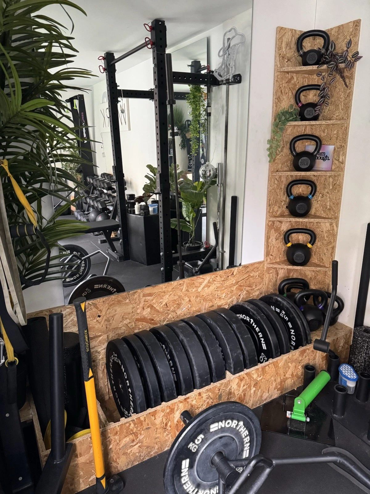Converted Shipping Container Office Gym 20ft - Image 2